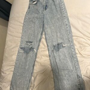 Wide leg rip jeans